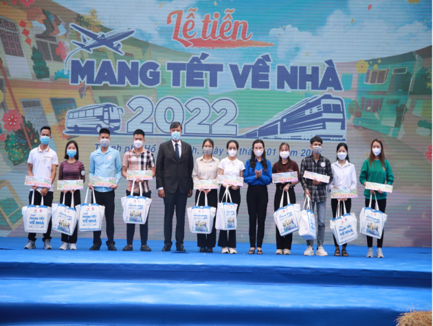 Pepsi tiếp tục hành trình ý nghĩa “Mang Tết về nhà” 2023